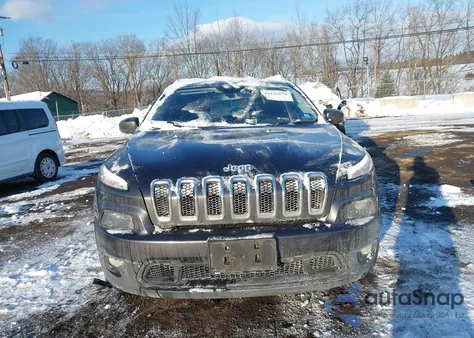 2016 Jeep Cherokee Latitude from USA, damaged, VIN 1C4PJMCS1GW145782